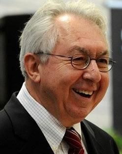 Dr. Savvas Chamberlain